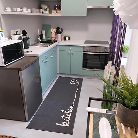 Fand Center Luxury Apartman *